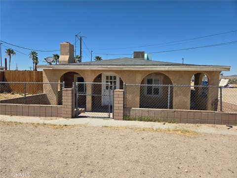 Photo of 2009 Aurora Way, Barstow, CA 92311 (MLS # DW26166906)