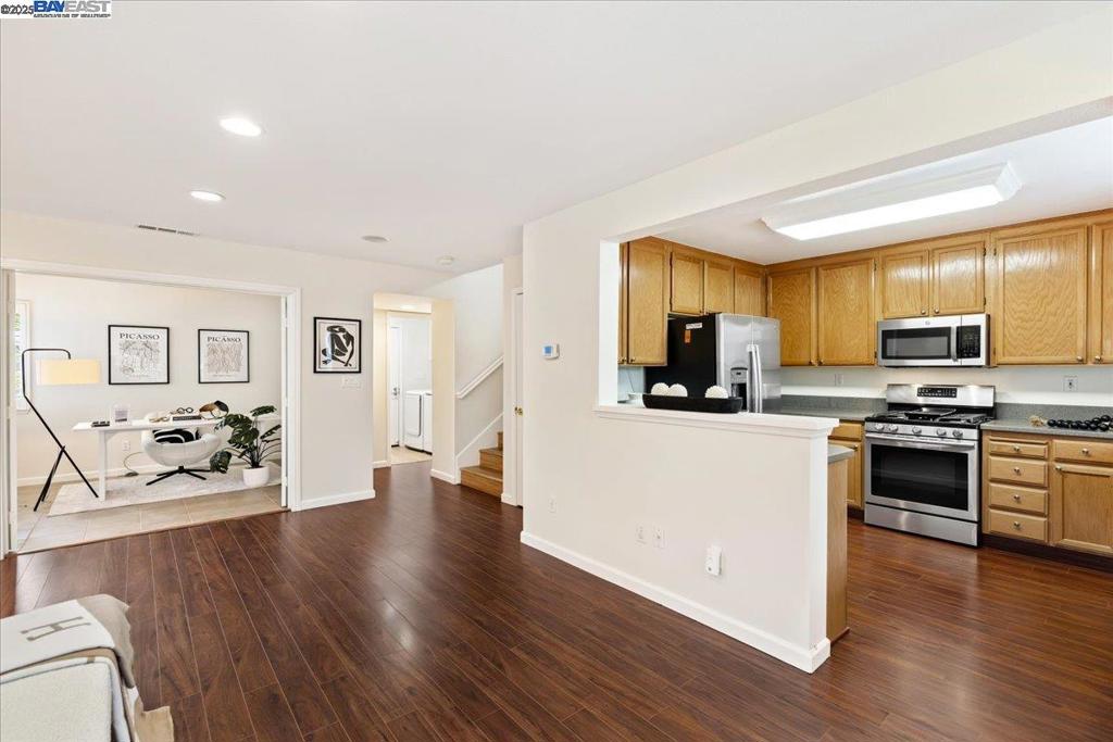 SUMMERGLEN - Residential