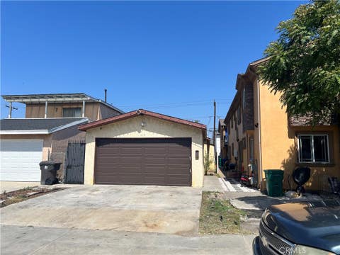 Photo of 345 E 53rd St, Long Beach, CA 90805 (MLS # IG26168872)