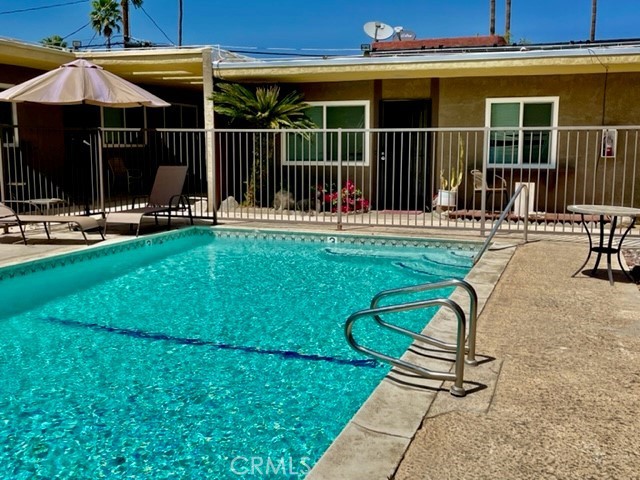 The 68460 Kings Road in the city of Cathedral City. The property is near highway 111 and Date Palm Drive just down the street from the Cathedral Plaza Shopping Center and the Mary Pickford Theatre Complex. Nearby schools include Cathedral City Elementary School and Kings Schools. The property is located just minutes from all of the retail amenities and nightlife of Downtown Palm Springs as well as those amenities along Highway 111 in Rancho Mirage.
2-bedroom apartment homes are equipped with upgraded air conditioning, new tile, and hardwood floors as well as new ceiling fans, new hardware, new faucets, and new mini blinds. Each unit has new appliances including a refrigerator, stove, and microwave.