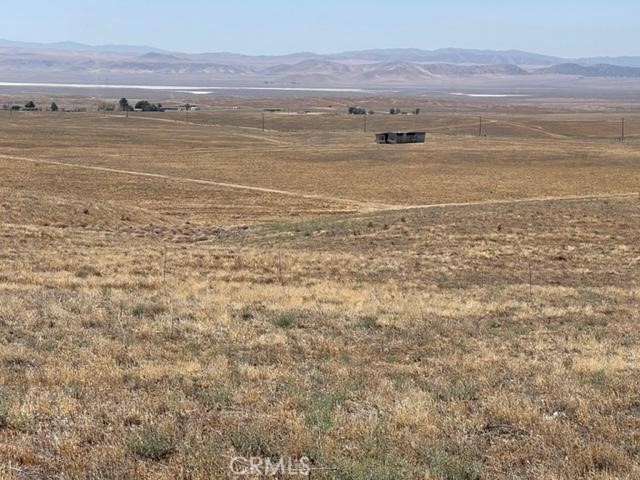 Great little 2.5 acre parcel in Cal Valley. Good views, Northern far east side very close to Hwy 58. Lot has also been surveyed and marked recently.