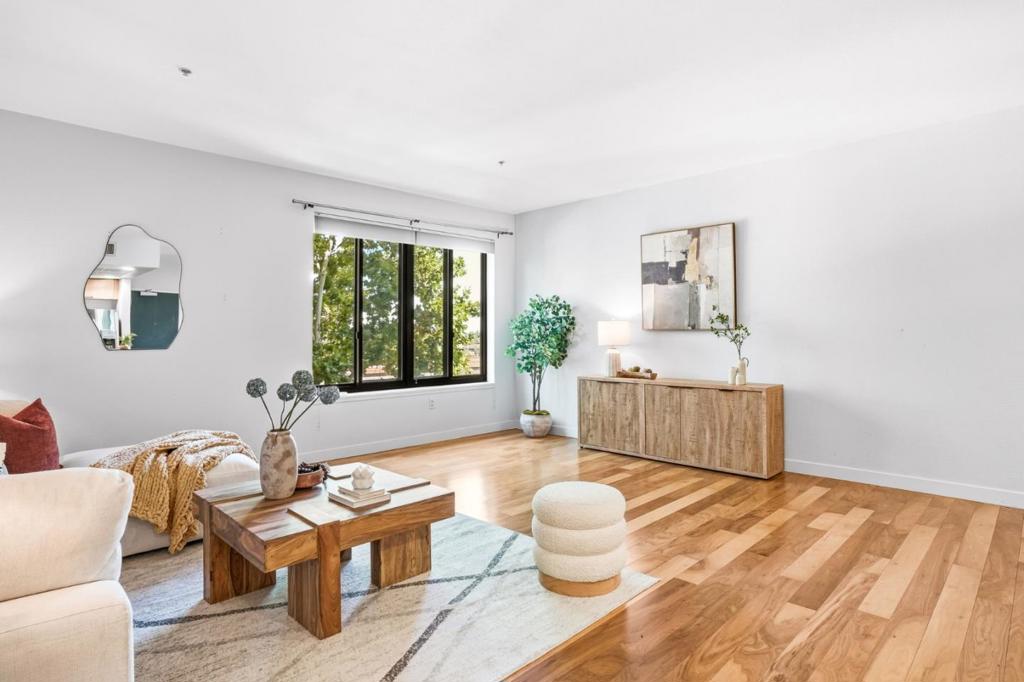 88 Bush Street 3161