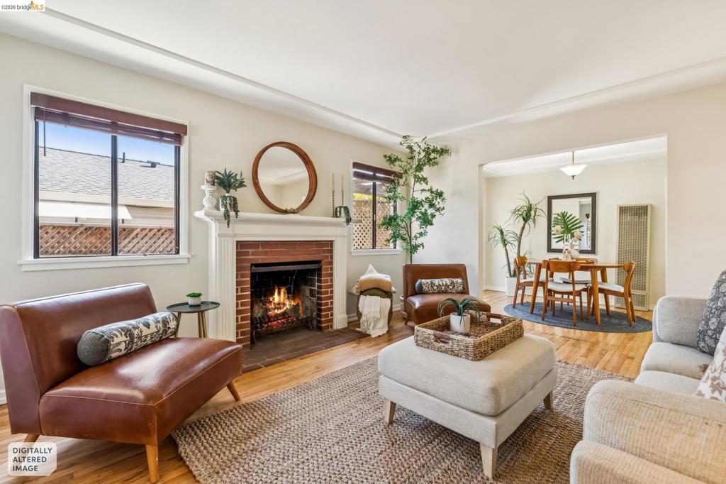 1339 Mariposa St