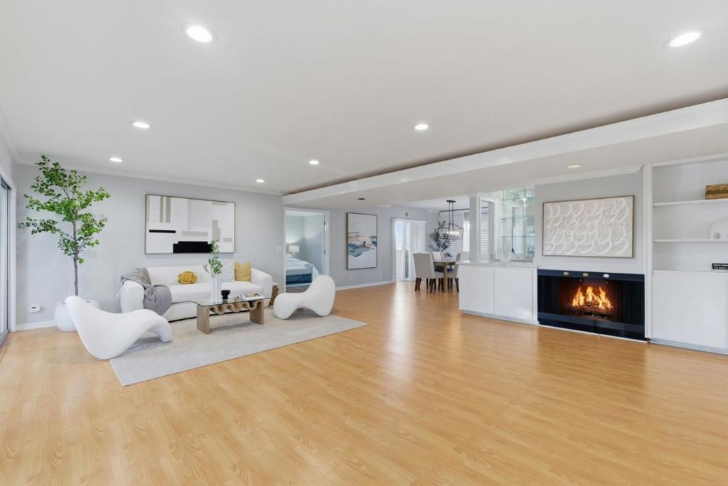 111 Wellesley 2N