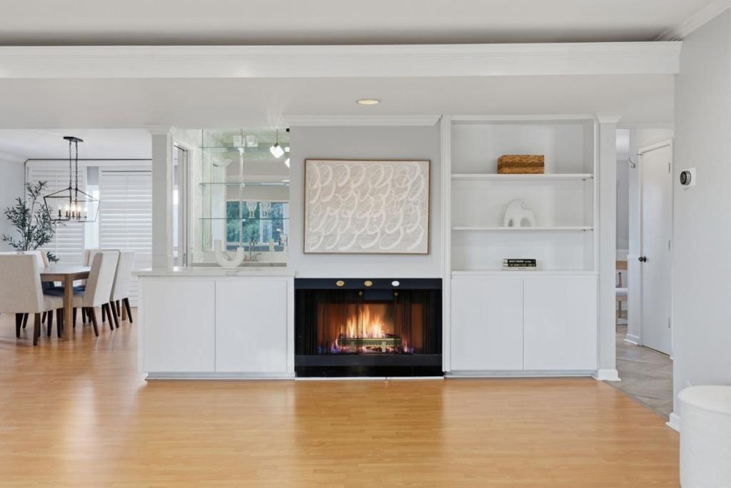 111 Wellesley 2N