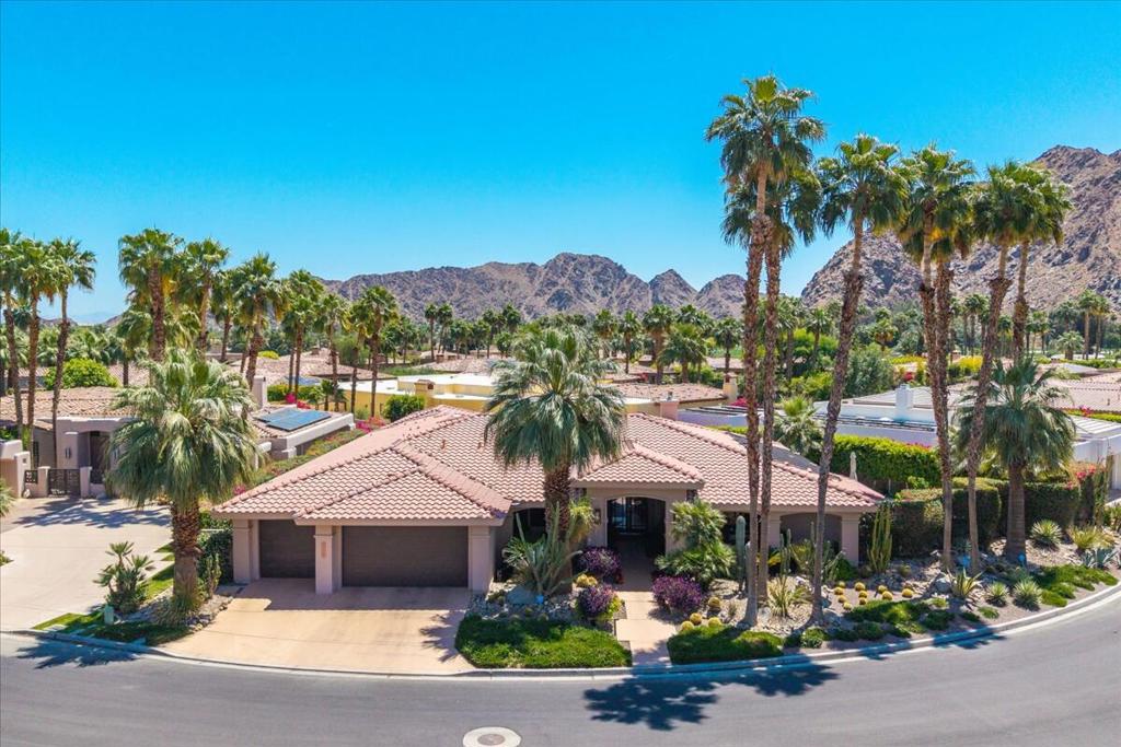 Indian Wells C.C. - Residential Lease