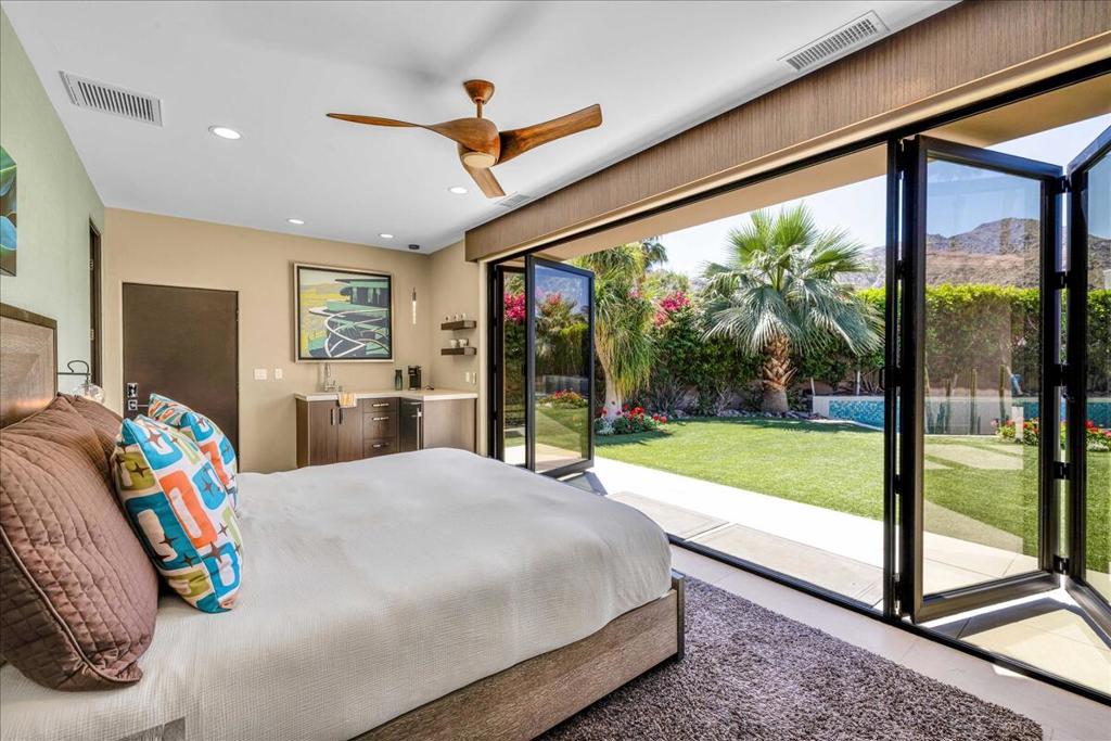 Indian Wells C.C. - Residential Lease