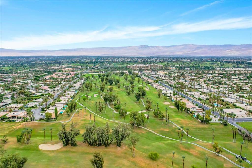 Indian Wells C.C. - Residential Lease