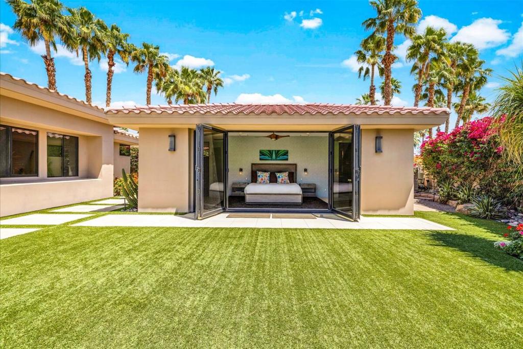 Indian Wells C.C. - Residential Lease