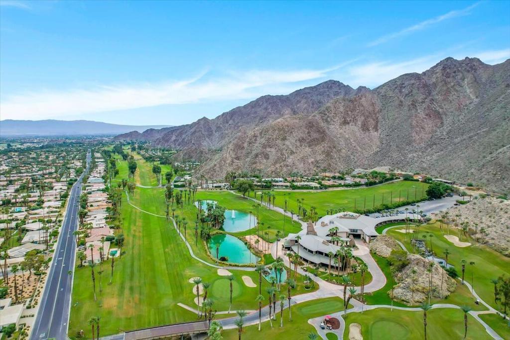 Indian Wells C.C. - Residential Lease