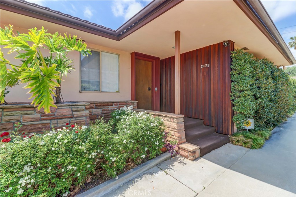 2175 Queensberry Road