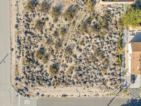 Photo of 55844 Sagebrush Avenue, Whitewater, CA 92282 (MLS # 219139911DA)