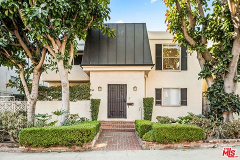 Photo of 329 S Reeves Drive, Beverly Hills, CA 90212 (MLS # 26651593)