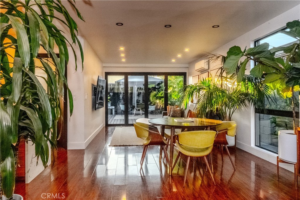 Eastside (ES) - Residential