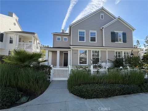 Photo of 122 Strawflower St, Ladera Ranch, CA 92694 (MLS # OC25265818)