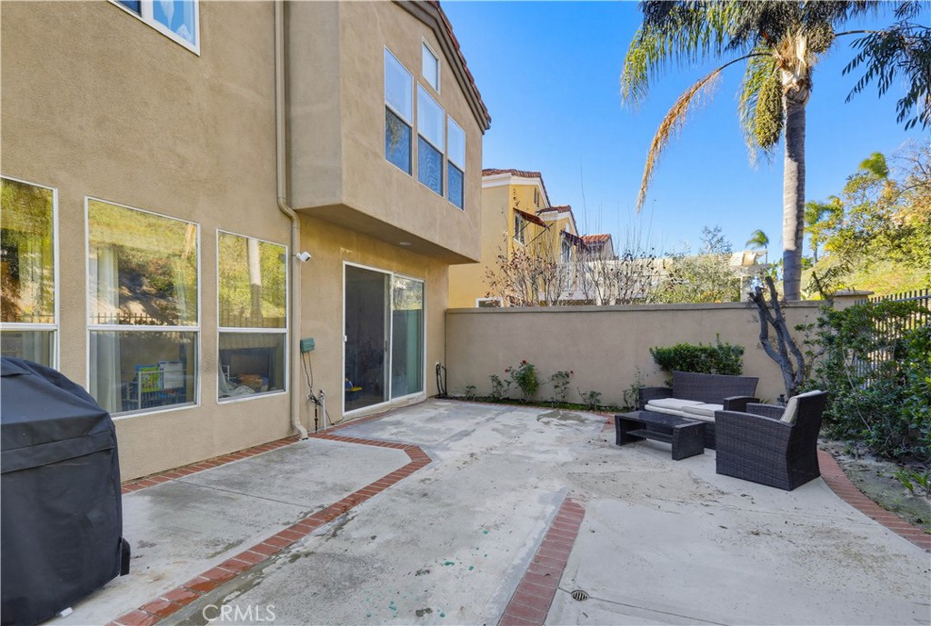 Beverly Court (FBC) - Residential Lease