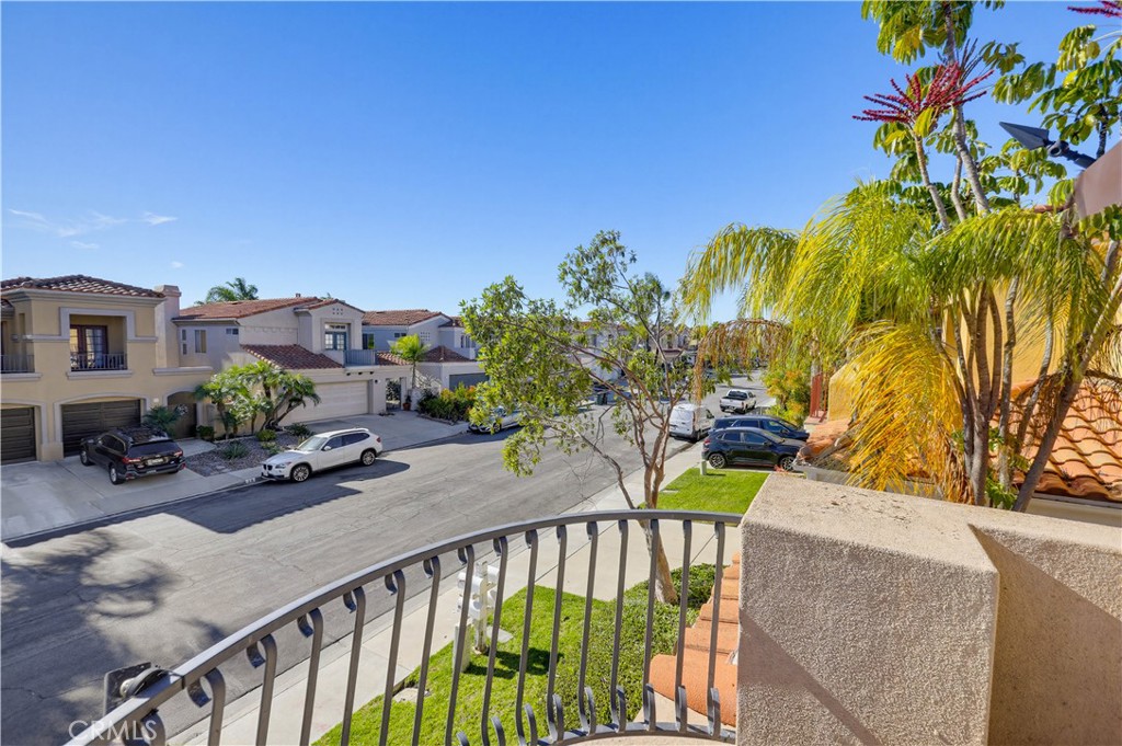 Beverly Court (FBC) - Residential Lease