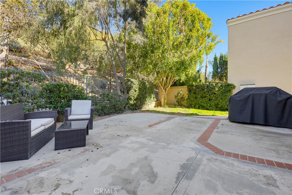 Beverly Court (FBC) - Residential Lease