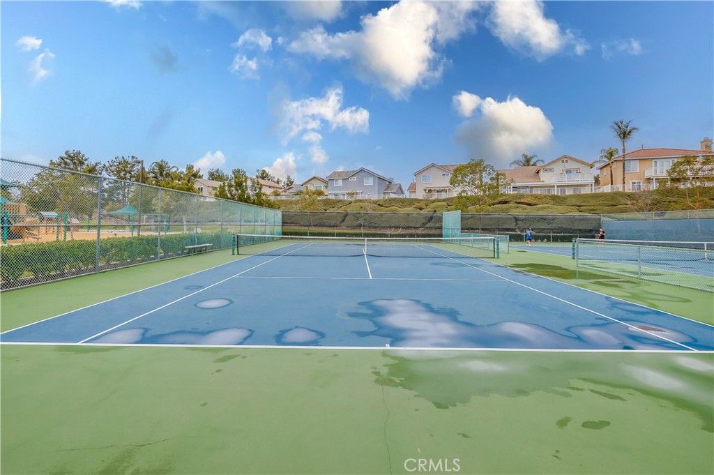 Beverly Court (FBC) - Residential Lease