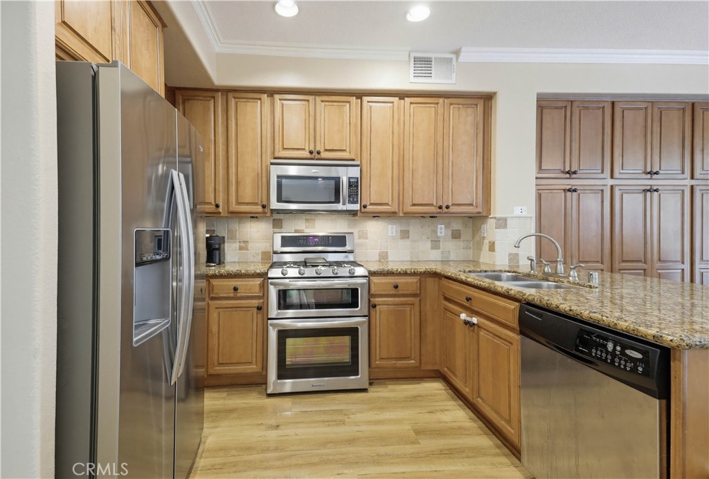 Beverly Court (FBC) - Residential Lease