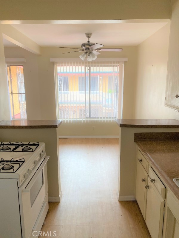 2115 Placentia Avenue 37