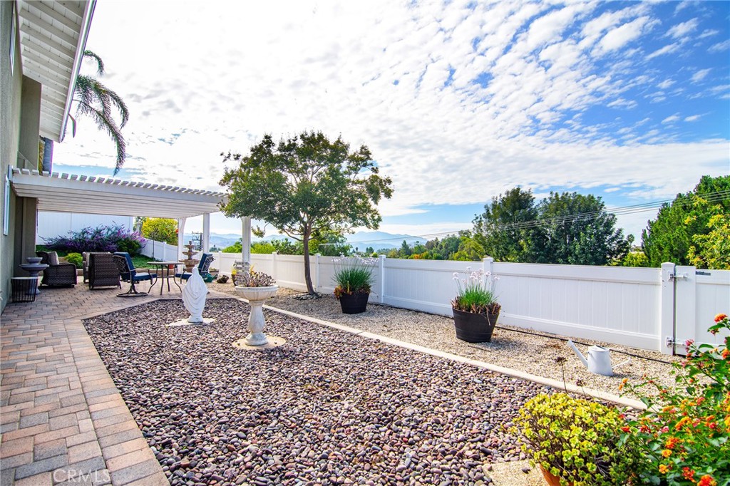 Hillview (512) - Residential