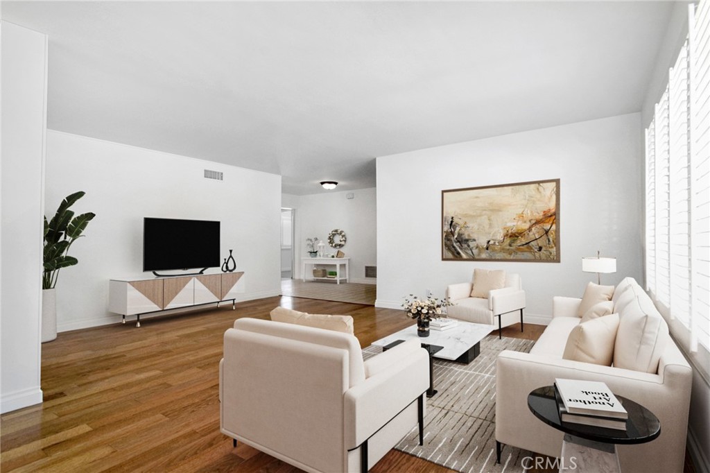 Hillview (512) - Residential