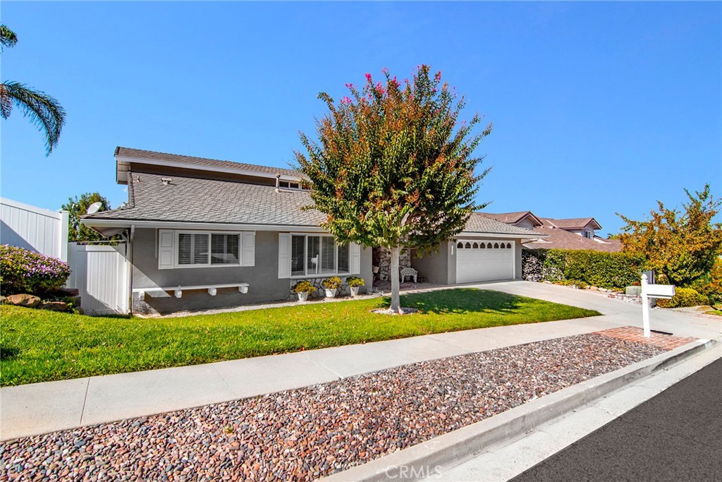 Hillview (512) - Residential