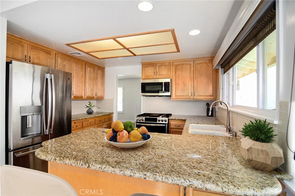 Hillview (512) - Residential