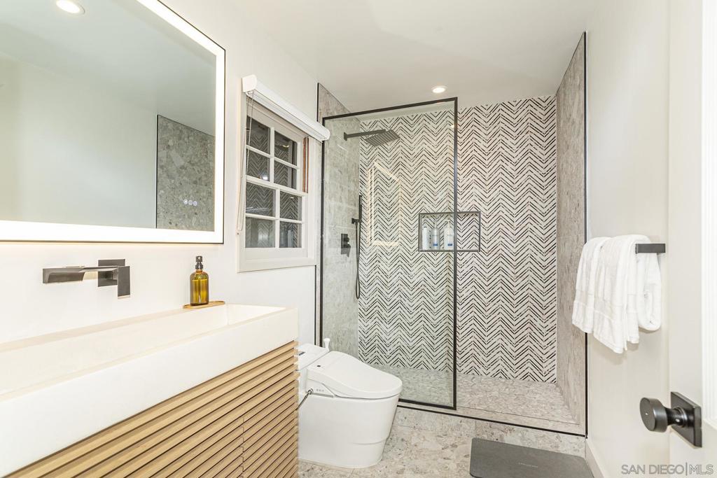 La Jolla - Residential Lease