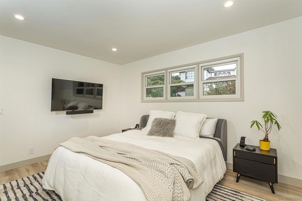 La Jolla - Residential Lease