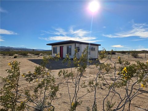 Photo of 68423 Rainier, 29 Palms, CA 92277 (MLS # CV26043144)