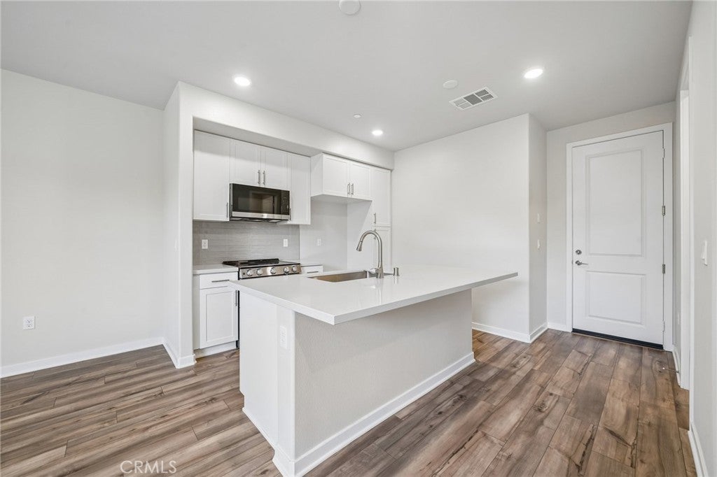 9194 Waverly Lane