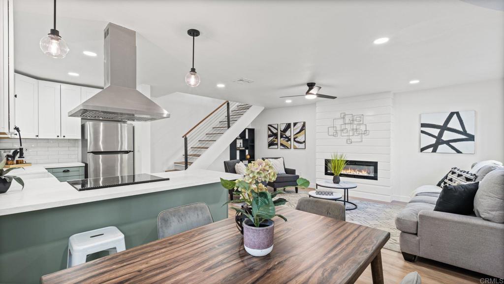 7833 Camino Huerta, San Diego CA 92122