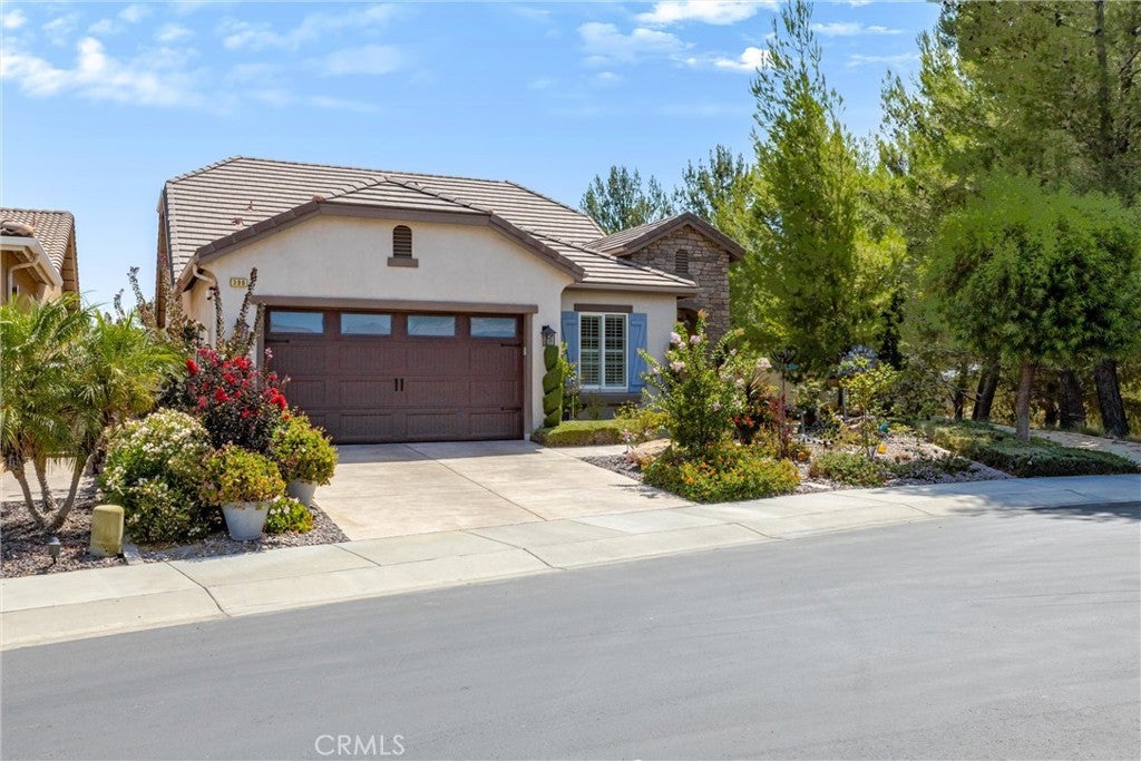396 Prospect