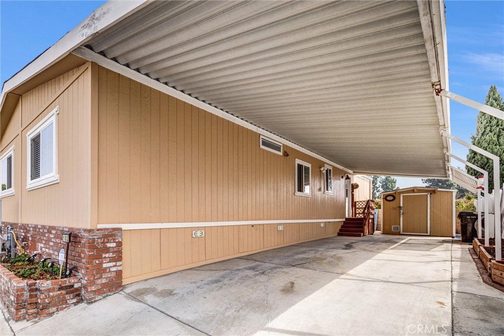 Properties 2 1051 Site Drive 102