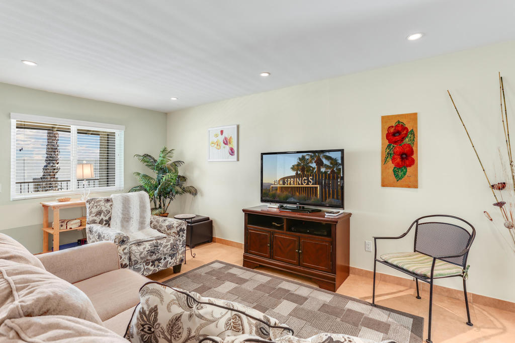 Casa De Oro - Residential Lease