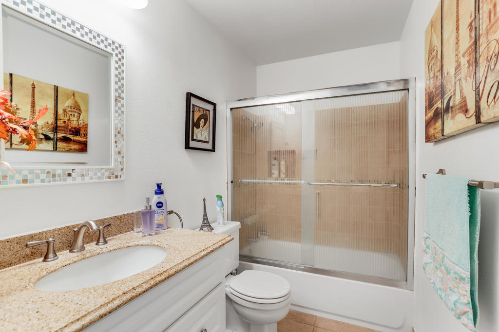 Casa De Oro - Residential Lease