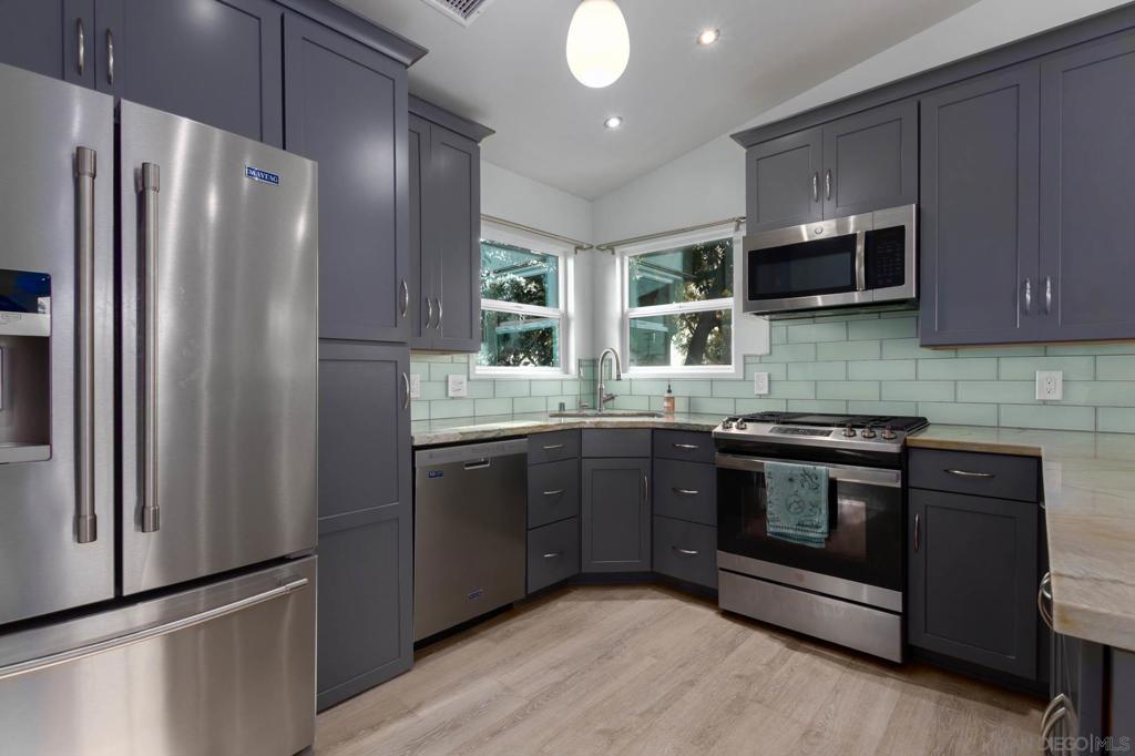 Linda Vista - Residential