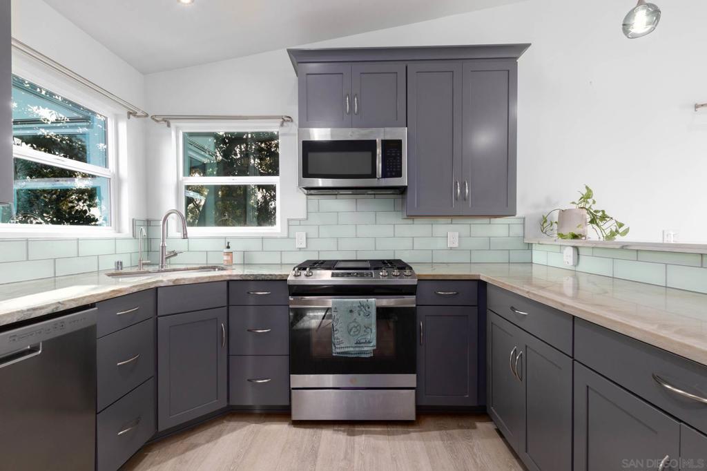 Linda Vista - Residential