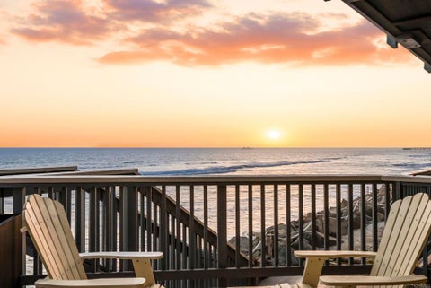 Tiny photo for 1445 S Pacific Street #D, Oceanside, CA 92054 (MLS # NDP2606888)