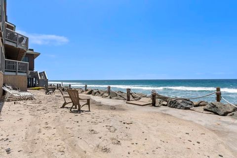 Tiny photo for 1445 S Pacific Street #D, Oceanside, CA 92054 (MLS # NDP2606888)