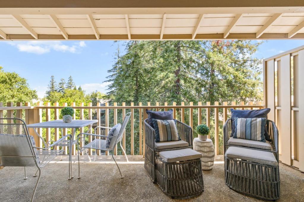 2315 Eastridge Avenue 724