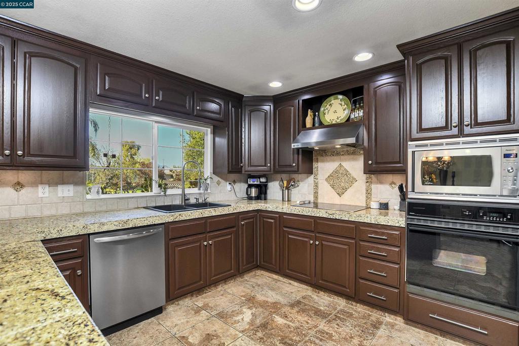 Not Listed - Residential