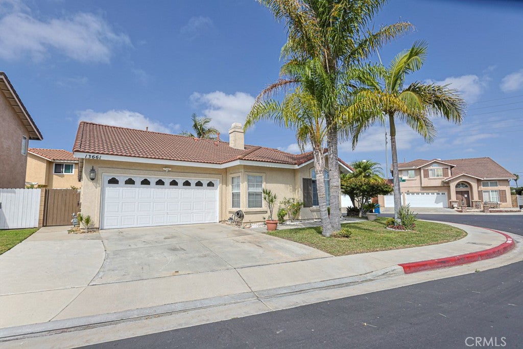 13661 Eastbridge