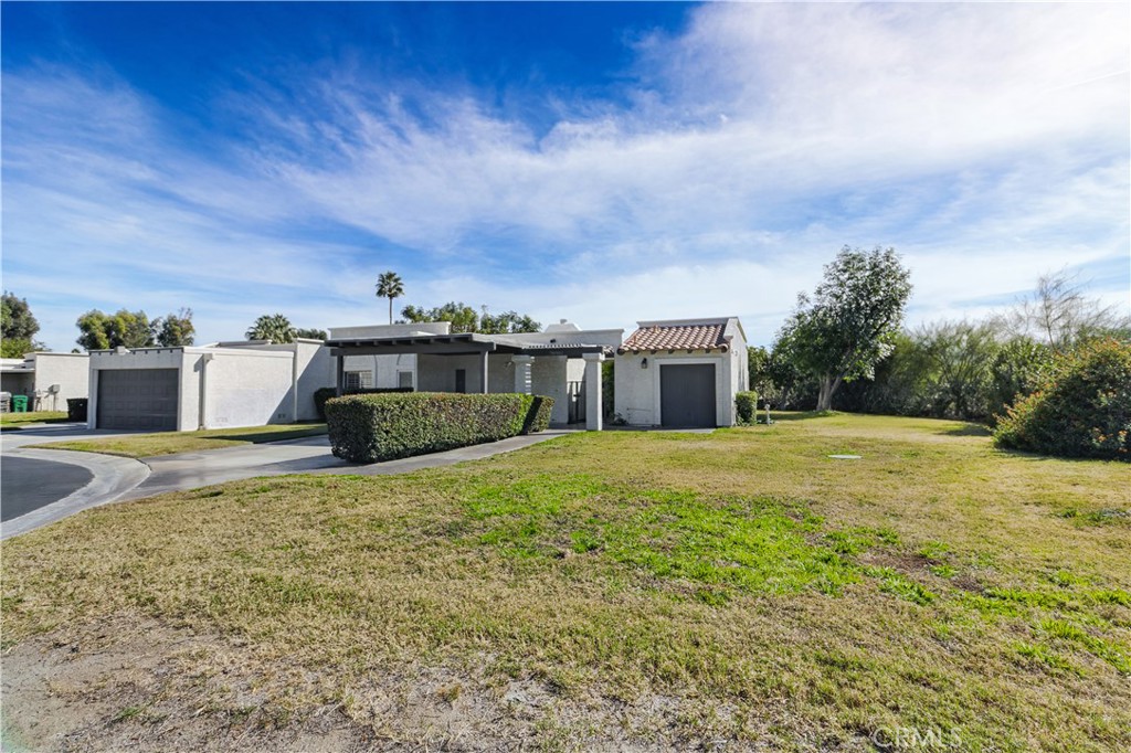 78981 Bayside Court