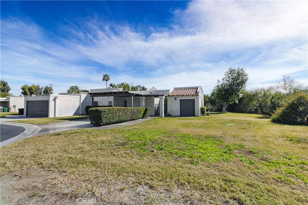 78981 Bayside Court