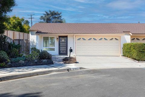 2101 Ridgeview Place Escondido CA 92025