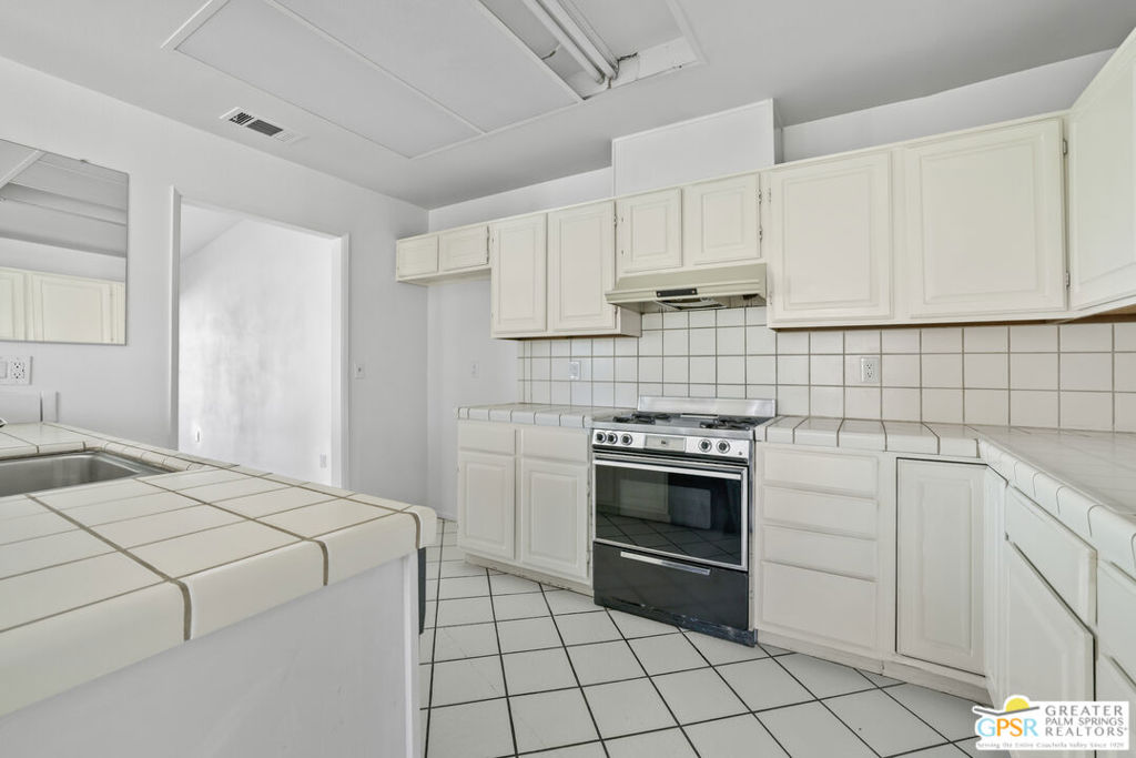 Portola Village - Residential