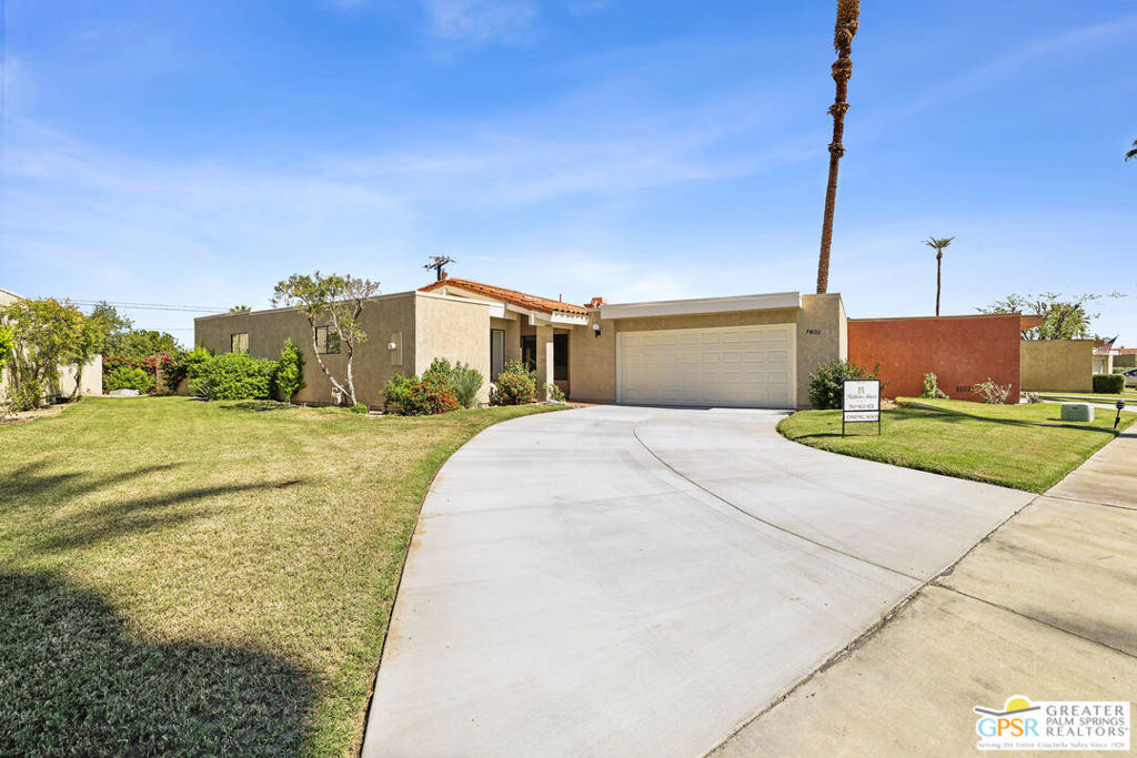 Portola Village - Residential